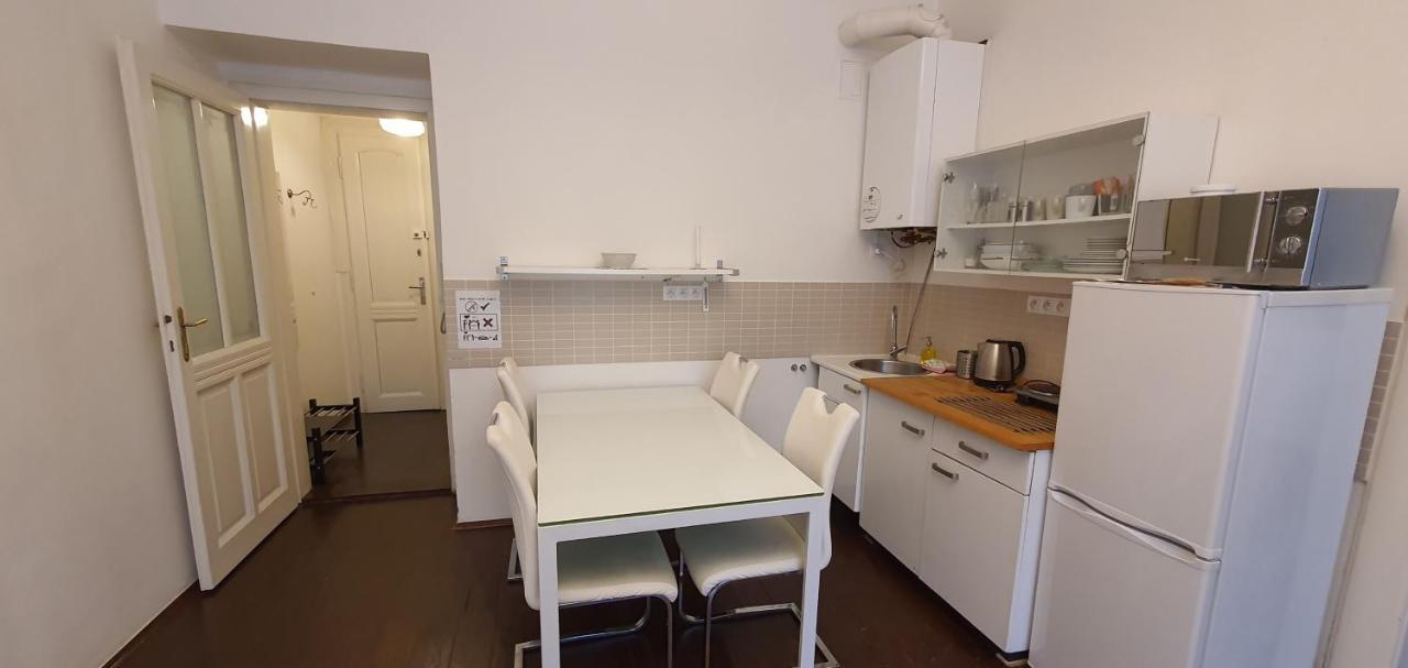 Tower Apartment براغ المظهر الخارجي الصورة