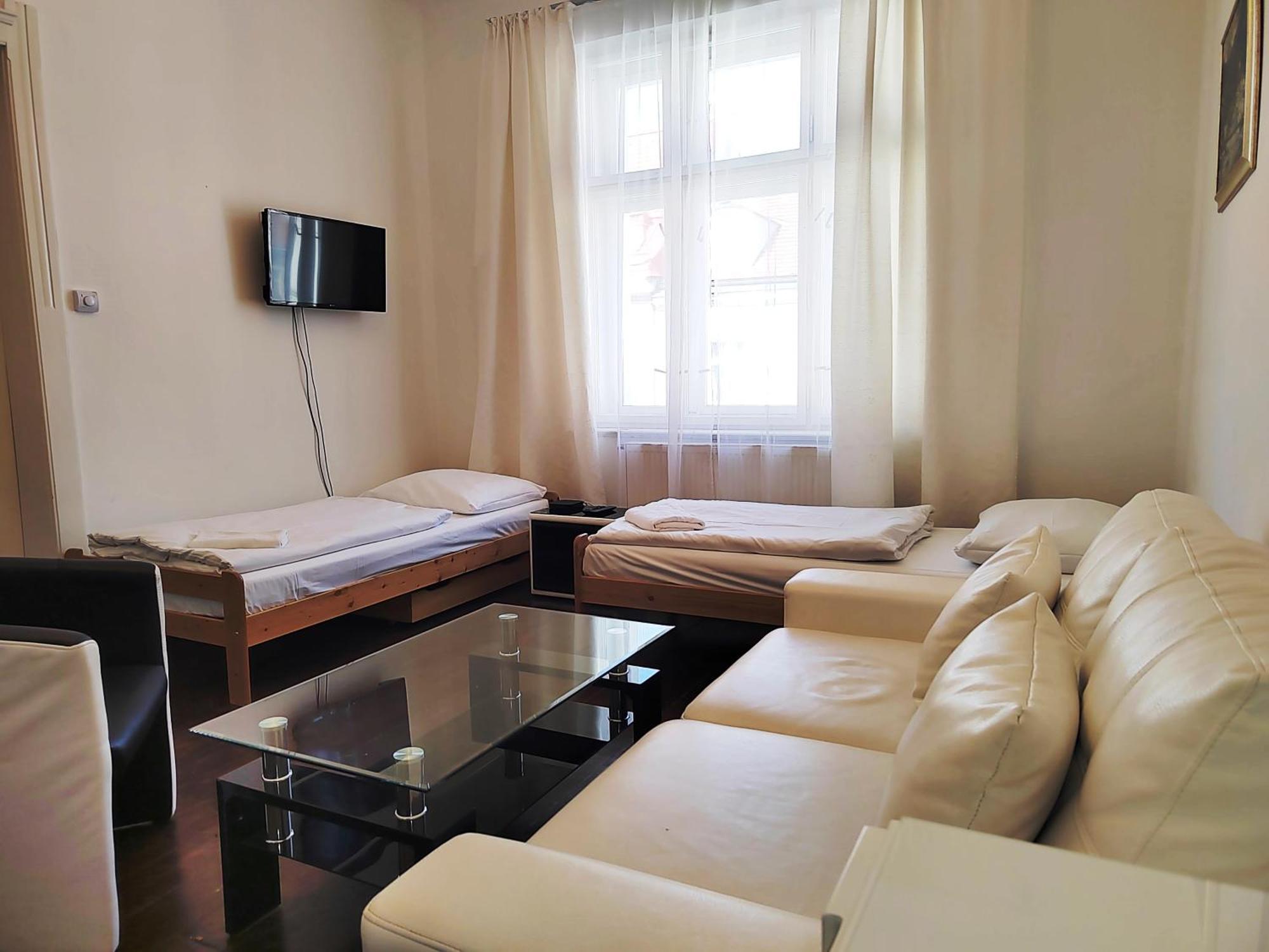 Tower Apartment براغ المظهر الخارجي الصورة